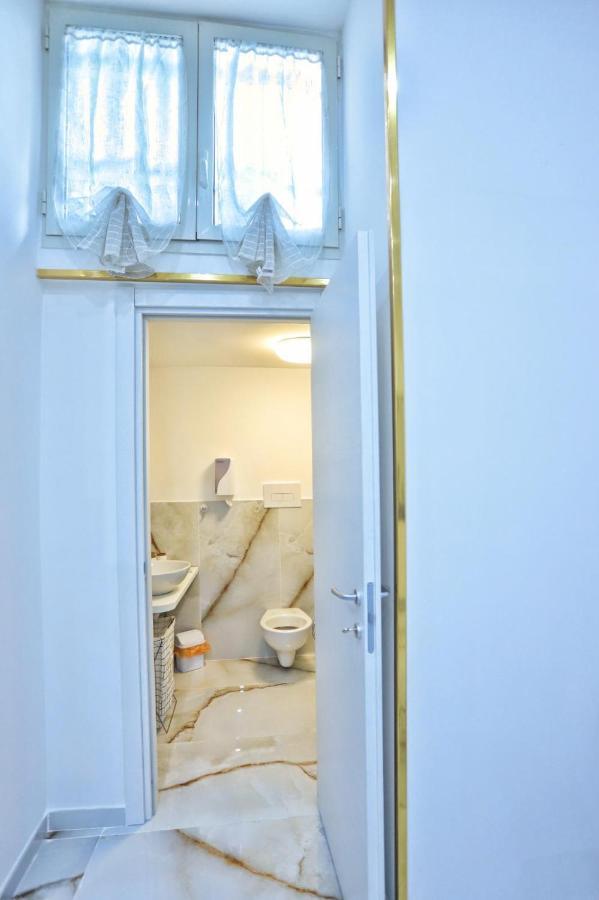Sant'Anna Suite Napoli Bagian luar foto